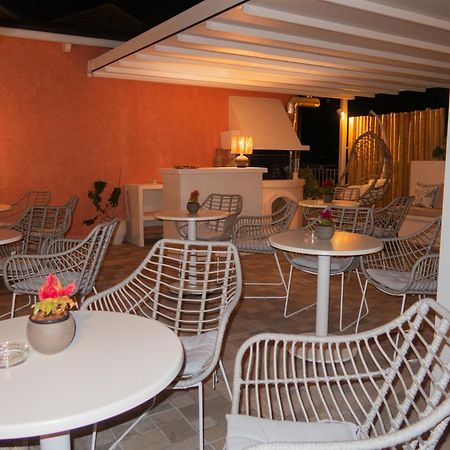 Cristina Apartments Гайос Экстерьер фото