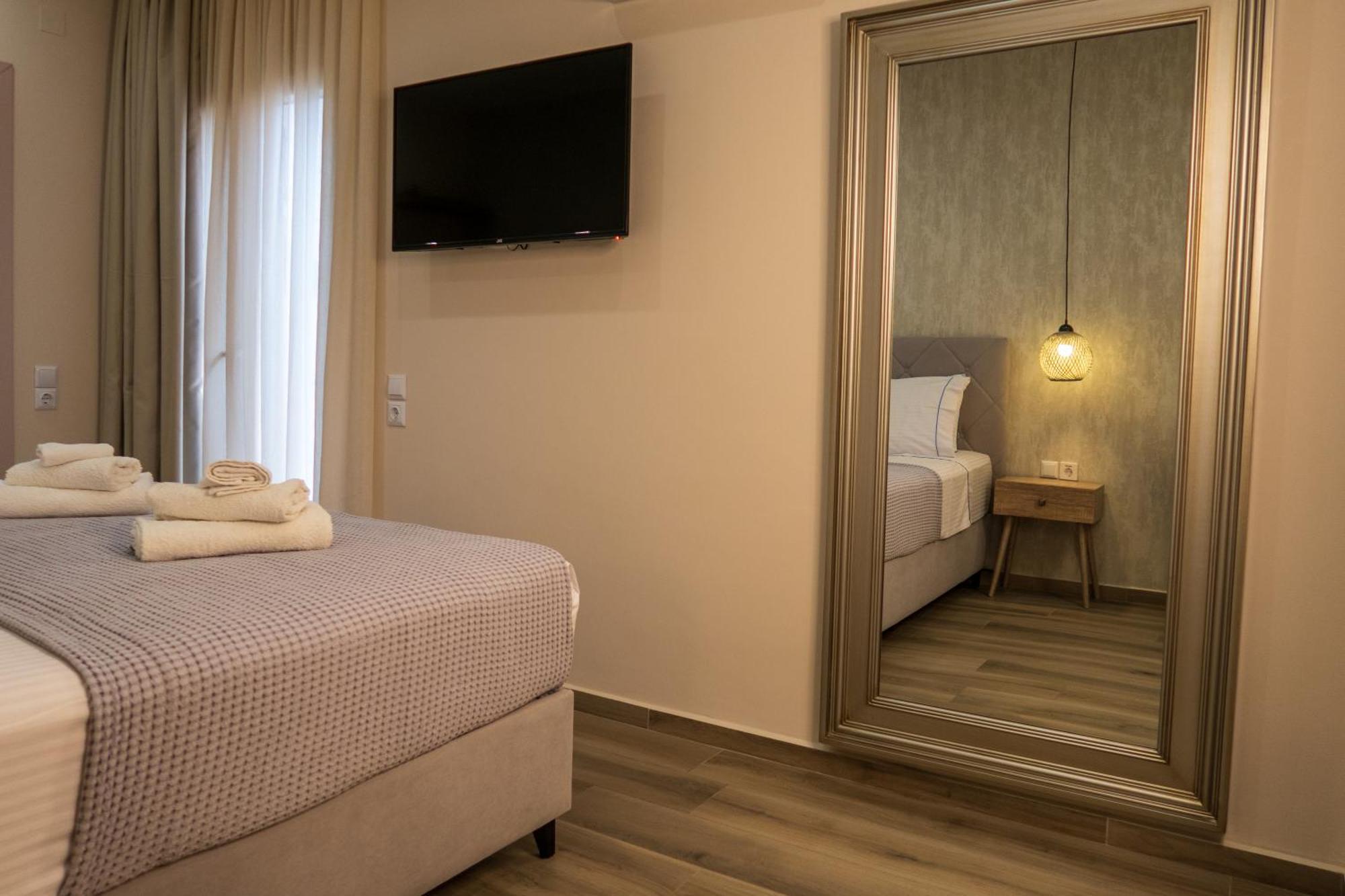 Cristina Apartments Гайос Экстерьер фото